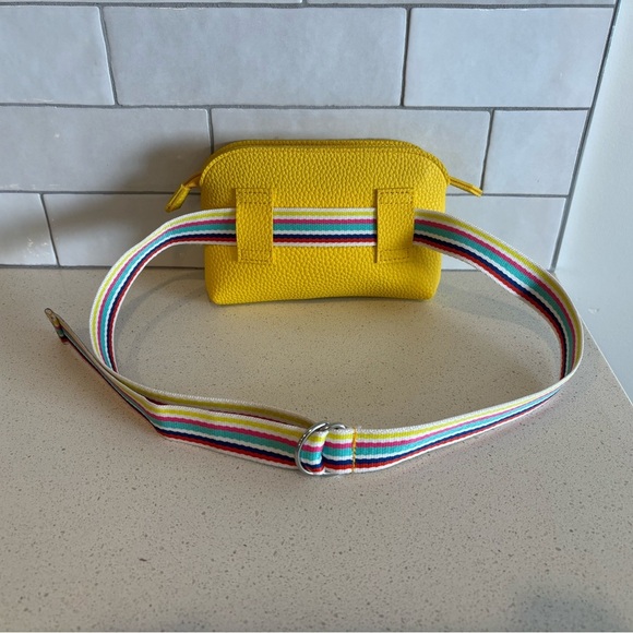 Nordstrom Belt Bag Fanny Pack Crossbody Purse Rainbow Strap 39" Yellow Pebbled - Picture 9 of 9